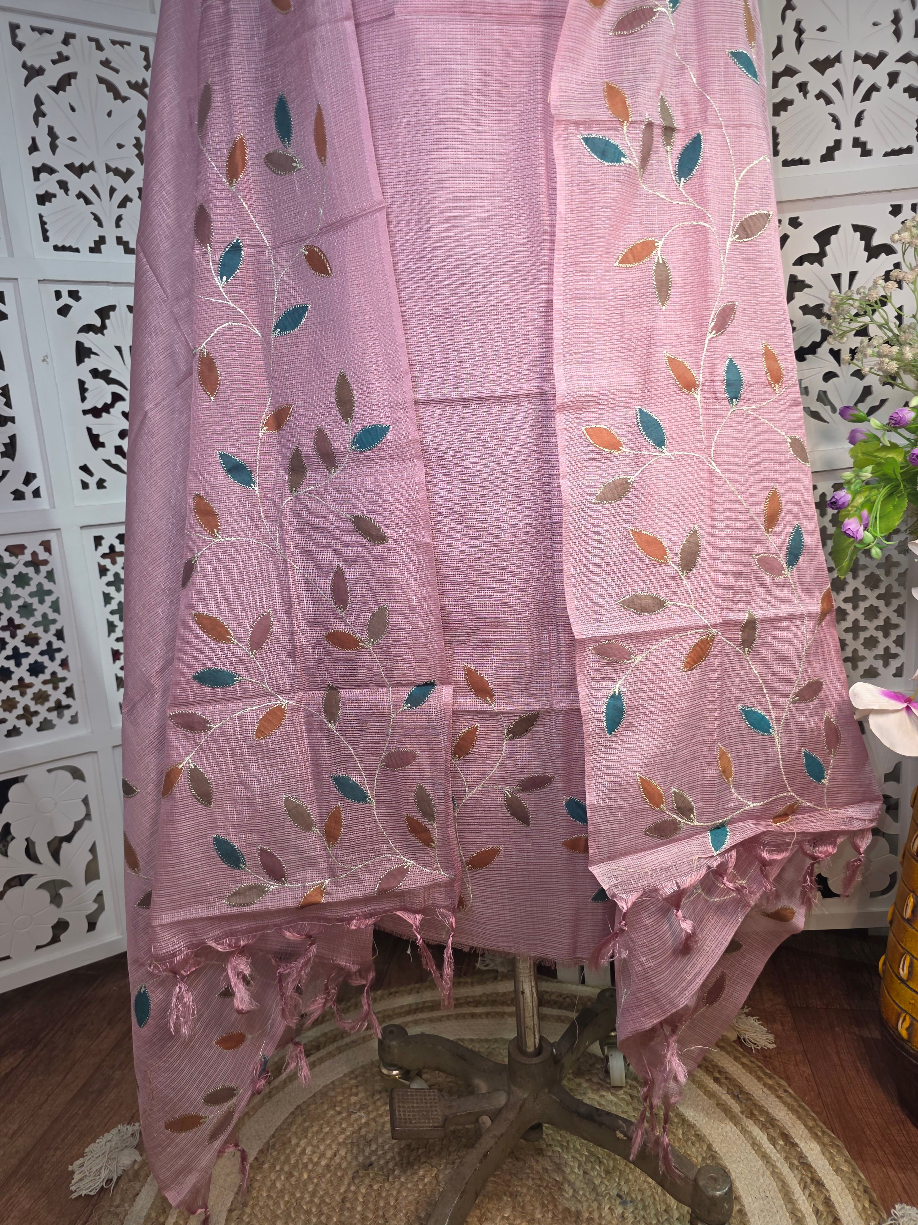 SUIT 08