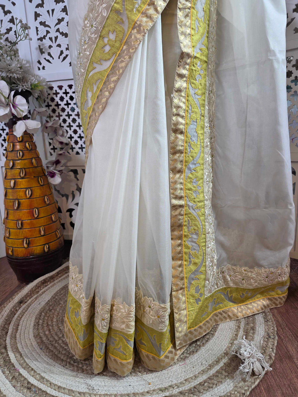 Organza saree with resham embroidry and banarasi patch border