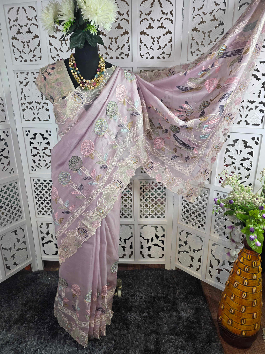 pure kora organza silk saree with beautiful multi resham thread work intricate imbroidery it has beautiful tissue applique and cutwork detailing along with this fully embroidered jaal work blouse