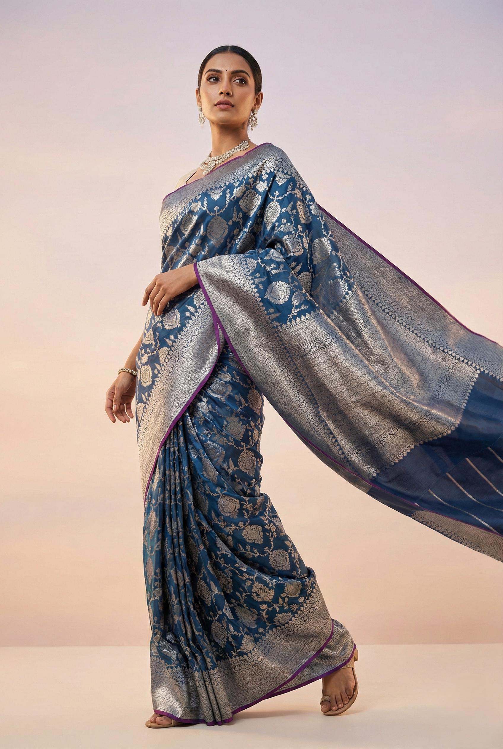 Banarasi satan zari pallu border with intricate jaal work floral weaving with contrast pypin border