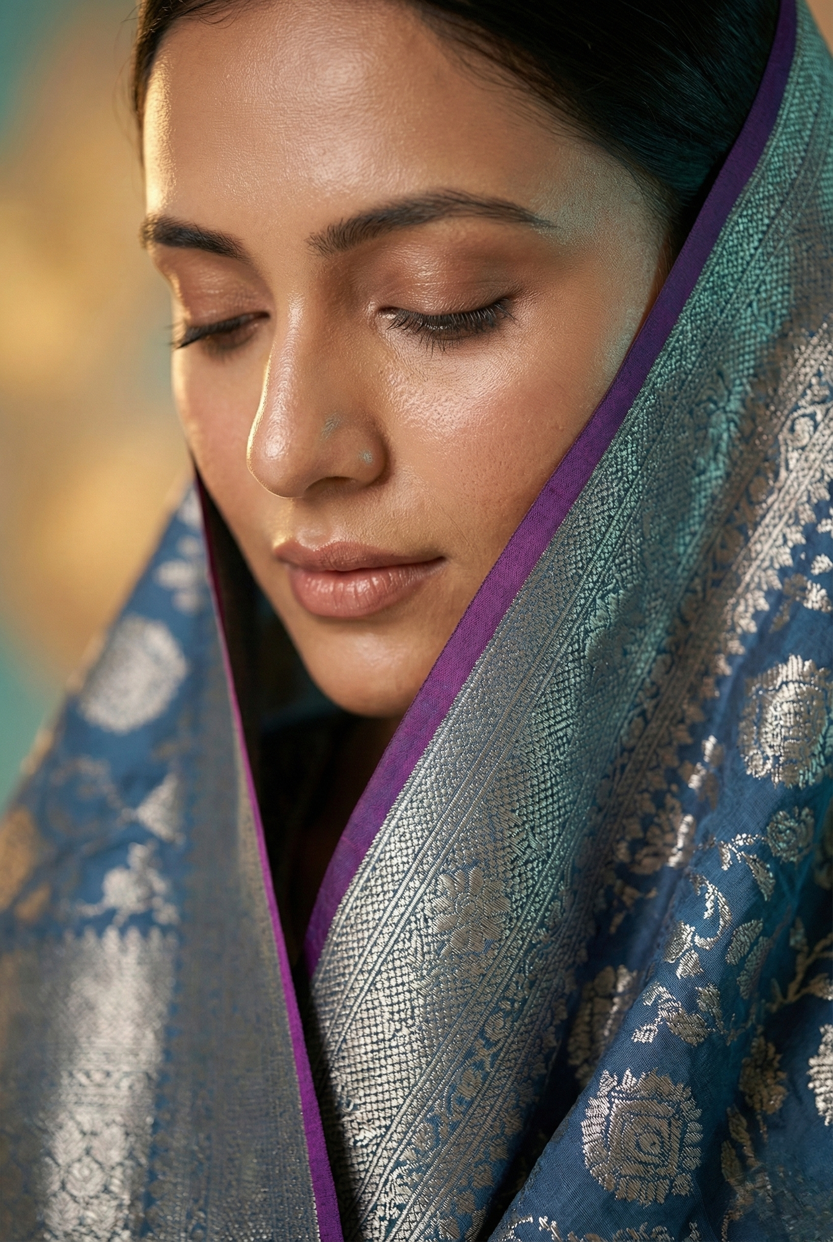 Banarasi satan zari pallu border with intricate jaal work floral weaving with contrast pypin border